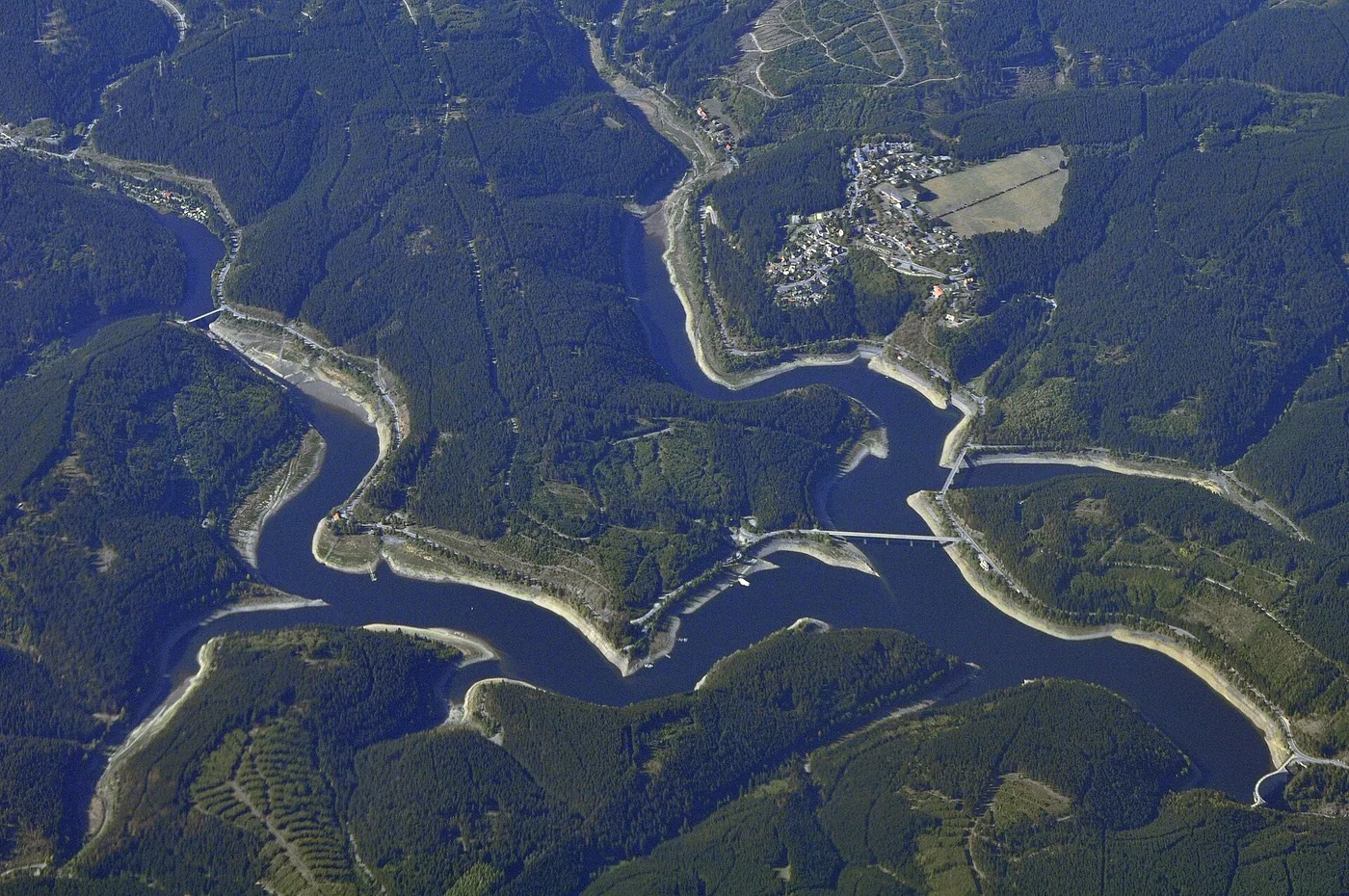 Okertalsperre - Eisbaden im Harz in Schulenberg im Oberharz, Bild 2 von 3